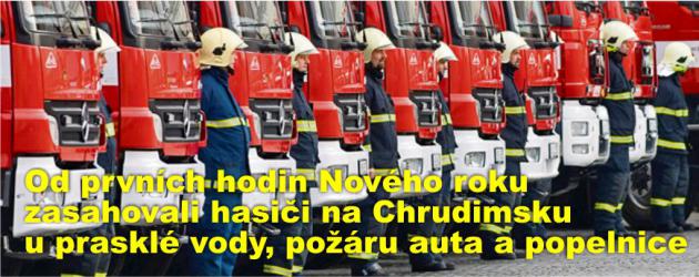 Od prvních hodin Nového roku zasahovali hasiči na Chrudimsku u prasklé vody, požáru auta a popelnice