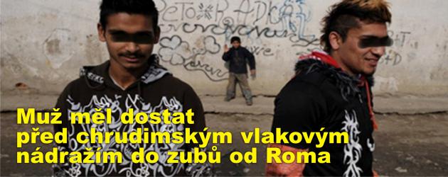 Muž měl dostat před chrudimským vlakovým nádražím do zubů od nějakého Roma