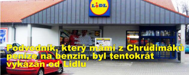 Podvodník, který mámí z Chrudimáků peníze na benzin, byl tentokrát vykázán od Lidlu