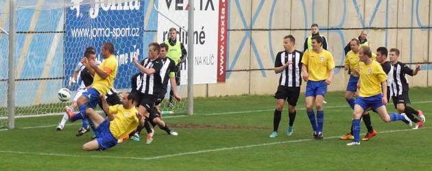 Třetí nula v řadě a sedm nastřílených branek - Chrudim smetla Admiru