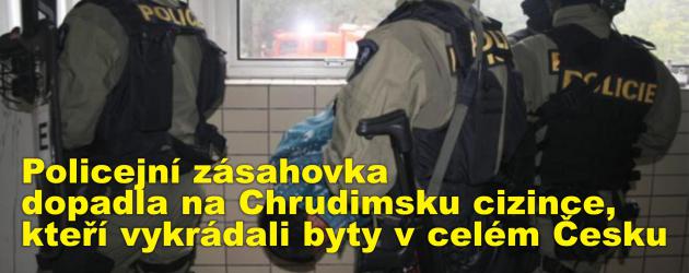 Policejní zásahovka dopadla na Chrudimsku čtyři cizince, kteří vykrádali byty takřka v celém Česku 
