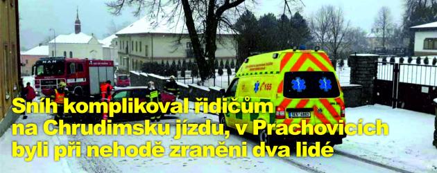 Sníh komplikoval řidičům na Chrudimsku jízdu, v Prachovicích byli při nehodě zraněni dva lidé
