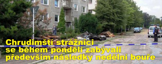 Chrudimští strážníci se během pondělí zabývali především následky nedělní bouře