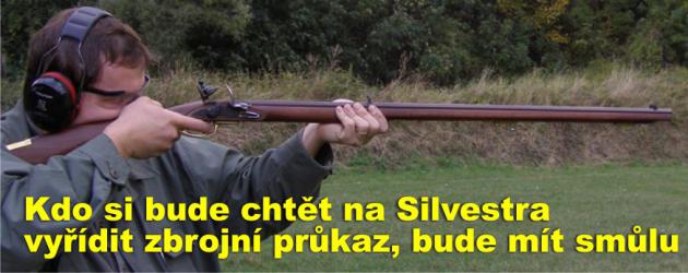 Kdo si bude chtět na Silvestra vyřídit zbrojní průkaz, bude mít smůlu