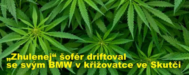 „Zhulenej“ šofér driftoval se svým BMW v křižovatce ve Skutči