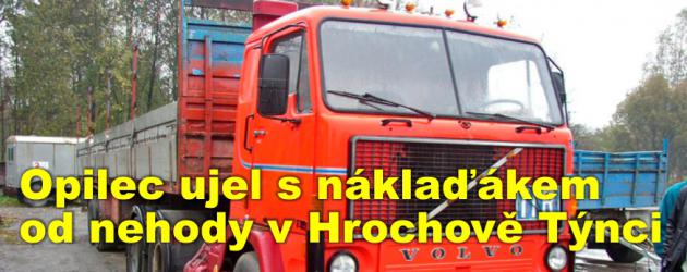Opilec ujel s náklaďákem od nehody v Hrochově Týnci, o dvacet kilometrů dál ho však dopadla policie