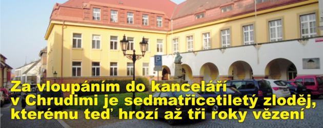Za vloupáním do kanceláří v Chrudimi je sedmatřicetiletý zloděj, kterému teď hrozí až tři roky vězení