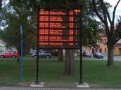 Integrovaný dopravní systém IREDO pracuje v krajském městě bez problémů, infopanely ničí vandalové