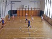 Nebezpečné plísně ohrožují zdraví žáků i kantorů v Základní škole U Stadionu, nikdo neví, odkud se vzaly