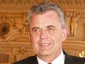 Tiskový odbor radnice přestal ukrývat starostu Řezníčka před novináři a doplnil jeho program na webu města