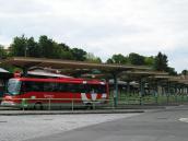 Anonym z ulice Čs. armády si stěžoval na rušení nočního klidu u autobusového nádraží