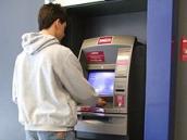 Seč má konečně na náměstí bankomat, musela ale dlouho hledat vhodnou banku, která neustoupí od smlouvy