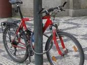 Mladíci nebyli skutečnými zloději, řezali jen zaseknutý zámek u vlastního bicyklu