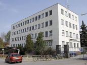 Hlinsko usiluje o návrat učňovského školství a koupilo proto čtyřpodlažní objekt, pomoci mu mají místní firmy