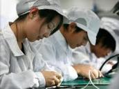 Foxconn investuje miliardy do výzkumu, designového a distribučního centra a chce zvýšit český export