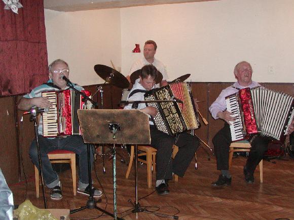 Setkání lidových harmonikářů z Chrudimska a Hlinecka