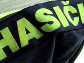 Hasiči vyráželi do Havlíčkovy ulice uhasit hořící auto