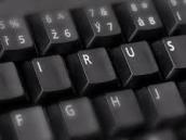 Muž z Chrudimska naletěl podvodníkovi, když si chtěl přes internet pořídit zemědělský stroj za 150 tisíc