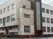 Strážníci museli věnovat pozornost stále častějším stížnostem na špatné parkování u Muzea a Komerční banky