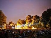 Letní kino Pernštejn zahajuje promítání 