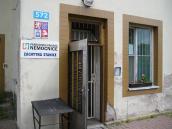 Opilec si spletl otevírací dobu prodejny, do které se dobýval těsně před půlnocí