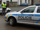 Policejní hlídka přistihla řidiče bez řidičského průkazu a navíc v neregistrovaném autě