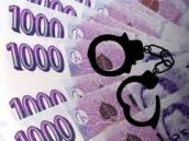 Policie prověřuje dva muže, kteří jsou podezřelí z úvěrových podvodů