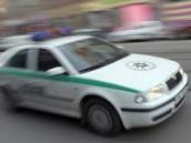 Namol opilý cizinec, který se válel po zaparkovaných autech, putoval na záchytku