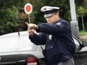 Policejní kontrola měla zacíleno zejména na nákladní auta a autobusy, na pokutách byly vybrány tisíce