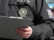 Škola upozornila policii na podezření z týrání nezletilé žačky, která měla po těle velké modřiny