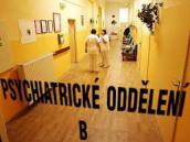 Syn demoloval v noci byt svých rodičů, skončil na psychiatrii