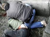 Dvě desítky koledníků se porvalo kvůli jediné dívce, umravnit je musely hlídky strážníků a policistů