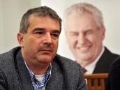 Štengl dá k dispozici funkci republikového šéfa SPOZ, věří však, že má strana sílu na to odrazit se ode dna
