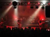 Koncert rockových kapel Tři sestry & Wohnout