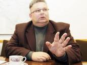 Bývalý poslanec Váňa chce být starostou Dubiny, záda mu má krýt pravomocně odsouzený exstarosta Kasič