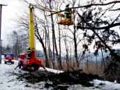 Hasiči museli kvůli silnému větru zasahovat v Hlinsku, Pokřikově, Včelákově i jinde