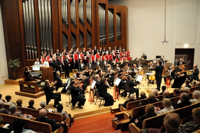 Pardubická filharmonie přijde Chrudimskou besedu na osmdesát tisíc korun