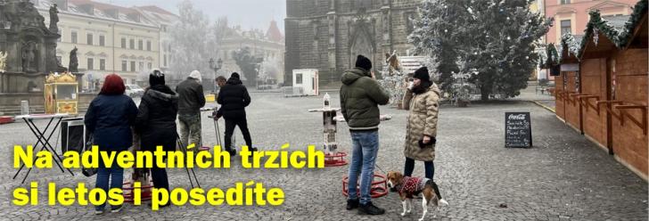 Na letošních adventních trzích si i posedíte 
