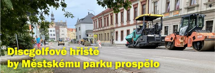 Discgolfové hřiště by lokalitě u Městského parku prospělo