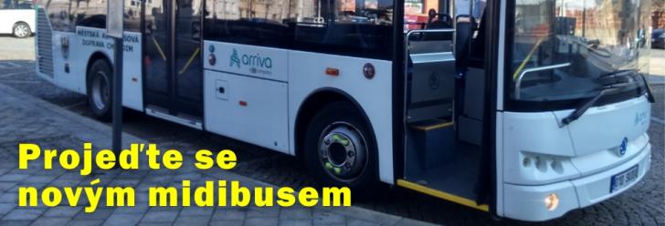 Po městě začal jezdit nový autobus