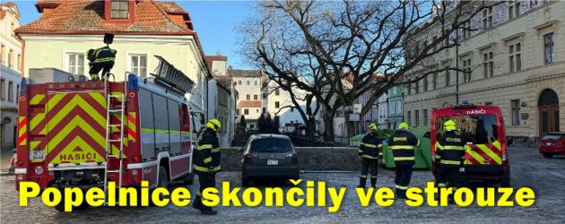 Popelnice skončily ve strouze