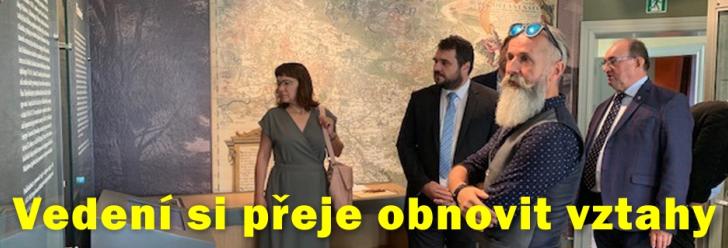 Vedení chce obnovit vztahy s partnerskými městy