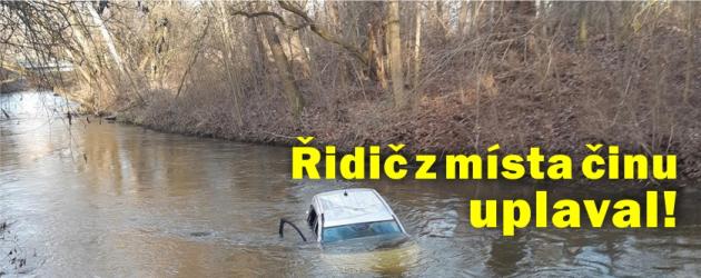 Řidič z místa nehody poblíž obce Mnětice uplaval