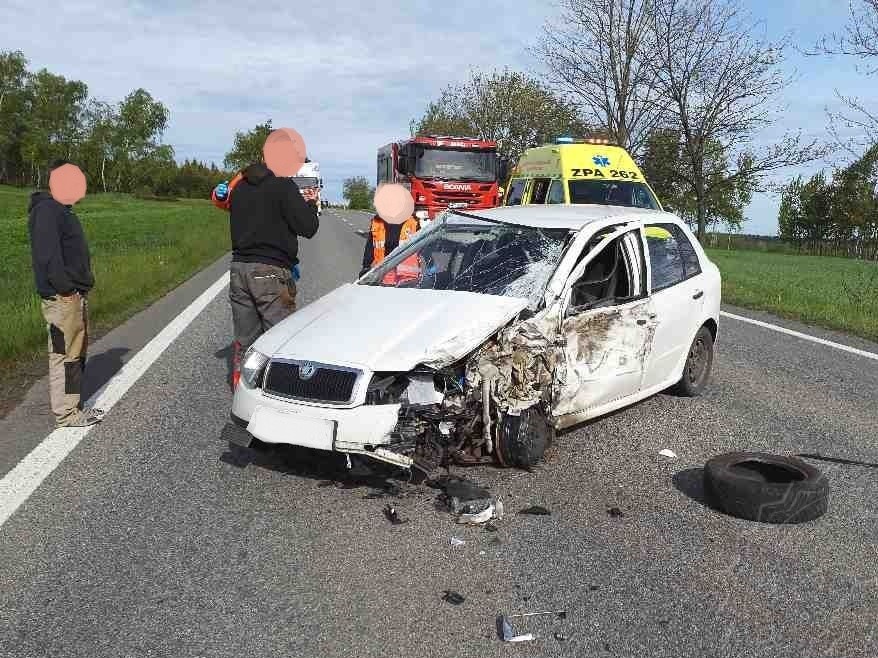 U Čertoviny došlo k hromadné srážce tří vozidel