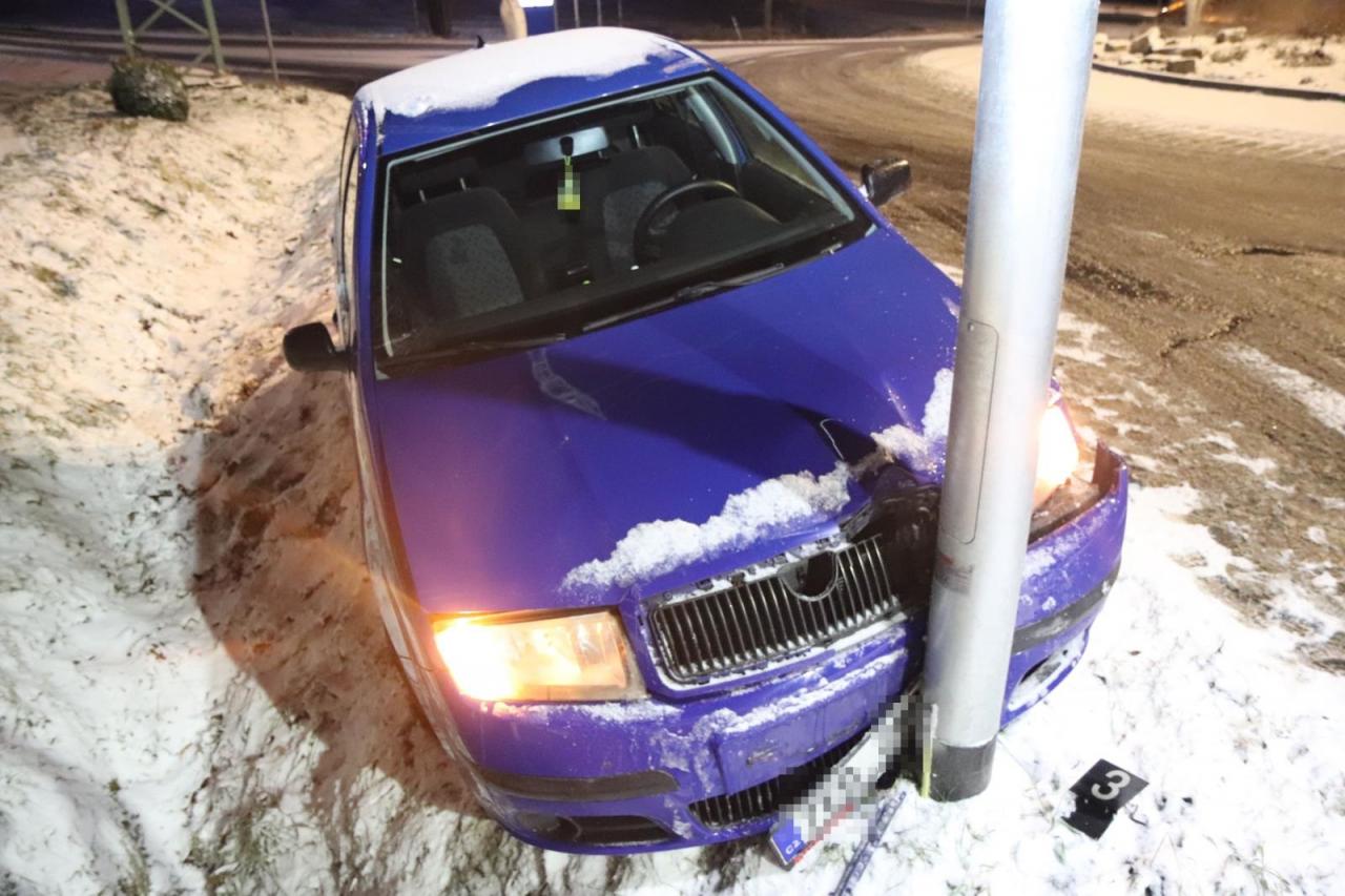 Pozor na řidiče značky Fabia? Už třetí sedl opilý za volant