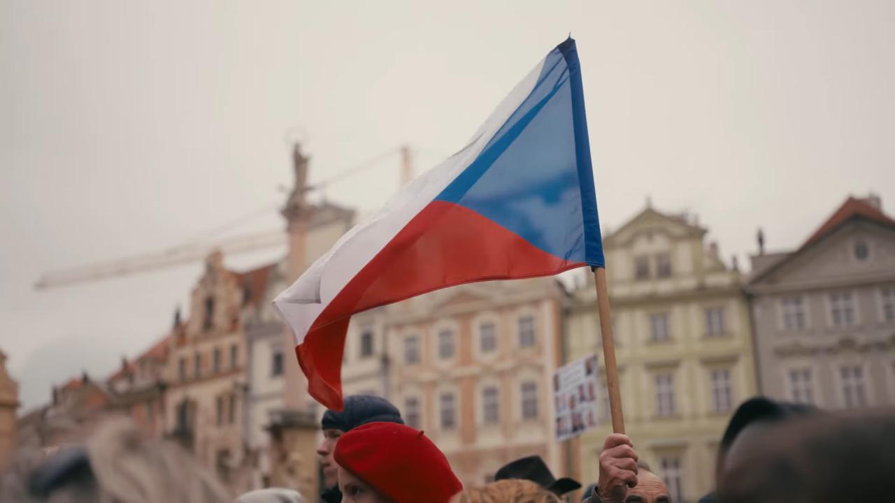 Milion chvilek pro demokracii vyvrací nejčastější mýty o korespondenční volbě