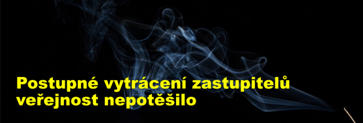 Postupné vytrácení zastupitelů veřejnost nepotěšilo