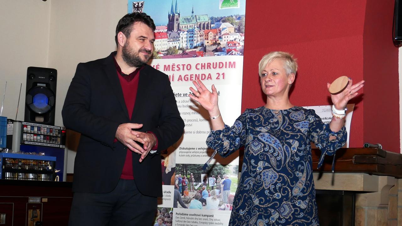 Nápad s Tvořím Chrudim, který podporuje výstavbu a nákup, už jen do konce června